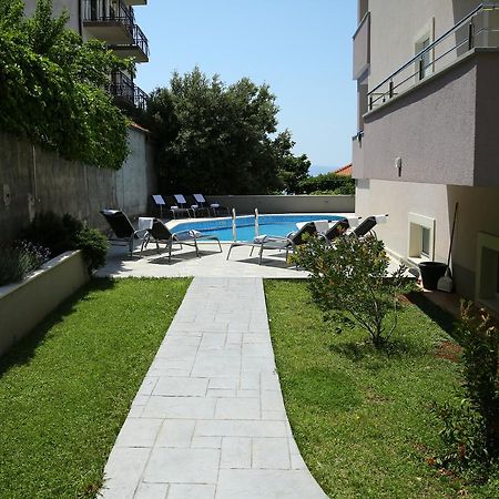 Apartments Nemira Exclusive أوميس المظهر الخارجي الصورة