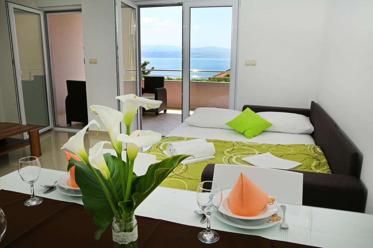 Apartments Nemira Exclusive أوميس المظهر الخارجي الصورة