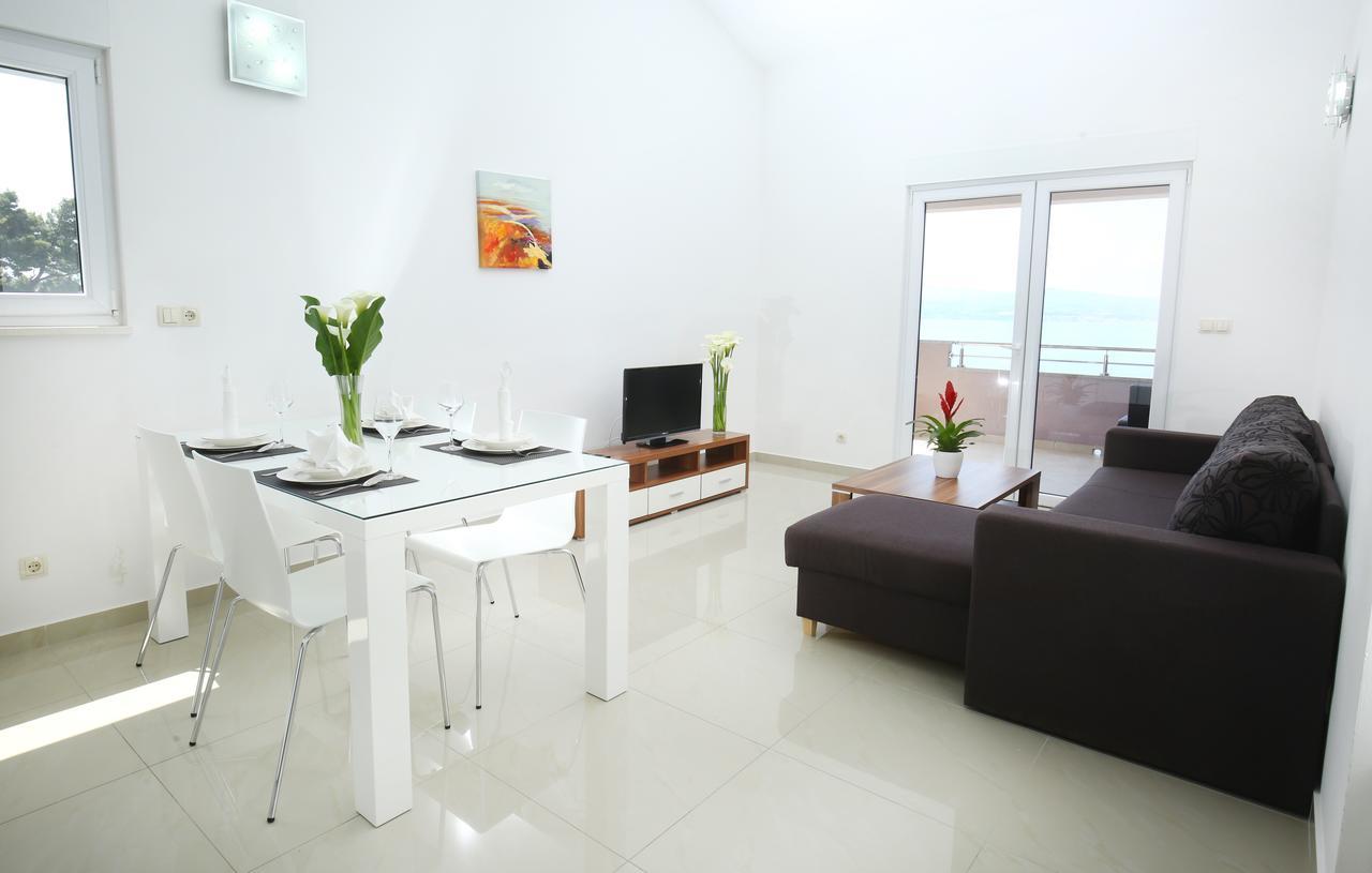 Apartments Nemira Exclusive أوميس المظهر الخارجي الصورة